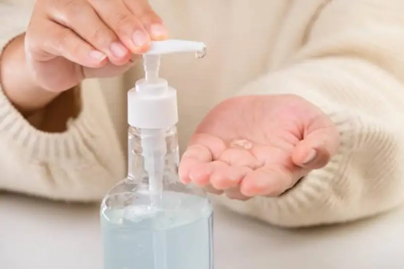 álcool gel em galão